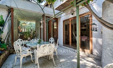 Encantadora casa familiar en venta en el corazón de Ñuñoa!