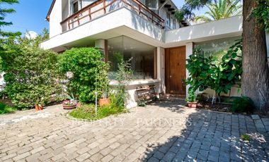 Encantadora casa familiar en venta en el corazón de Ñuñoa!