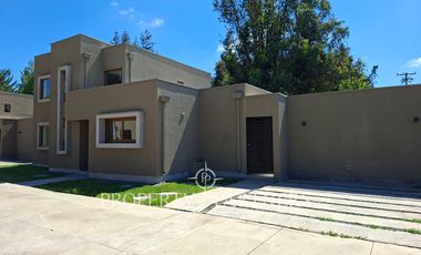 Exclusivas casas nuevas a pasos del colegio Inglés