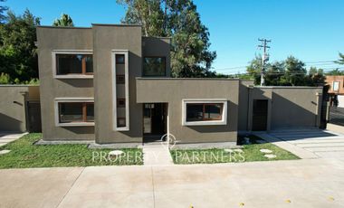 Exclusivas casas nuevas a pasos del colegio Inglés