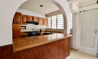 CASA EN VENTA EN MORELIA, JARDINES DEL TOREO