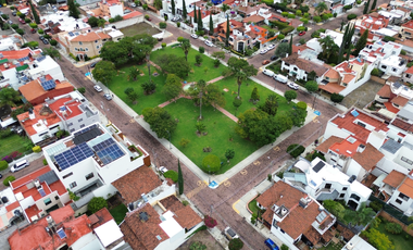 CASA EN VENTA EN MORELIA, JARDINES DEL TOREO