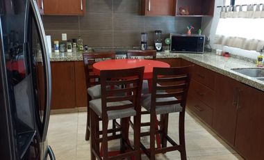 Casa en condominio en venta en Querétaro, Cumbres del Lago