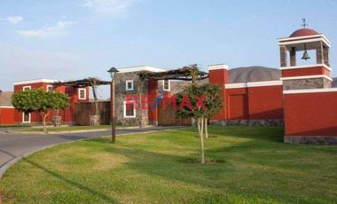 VENDO LOTE EN EL EXCLUSIVO CONDOMINIO LAS COLINAS DE PUERTO VIEJO