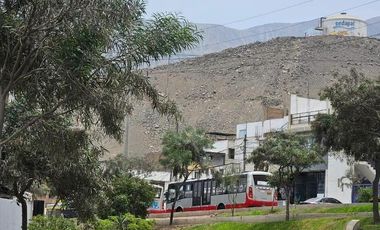 Venta De Terreno en Avenida Alameda Del Corregidor 157M2 ctc Monica 99159882