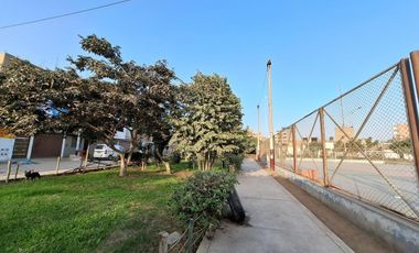 En alquiler amplio departamento frente a parque, por la Av. Sol de Naranjal, San Martín de Porres