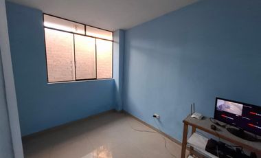 En alquiler amplio departamento frente a parque, por la Av. Sol de Naranjal, San Martín de Porres