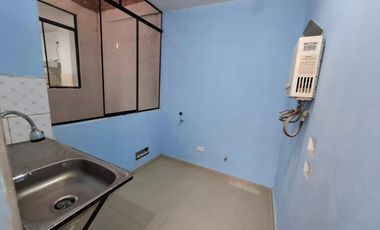 En alquiler amplio departamento frente a parque, por la Av. Sol de Naranjal, San Martín de Porres