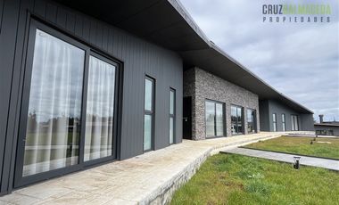 Casa en Venta en Amplia y como nueva, condominio cerrado con seguridad 24 hrs