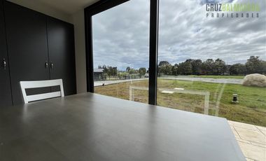Casa en Venta en Amplia y como nueva, condominio cerrado con seguridad 24 hrs