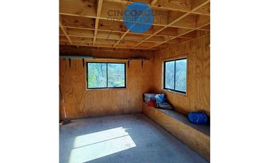 Parcela con casa en Oasis de la Campana