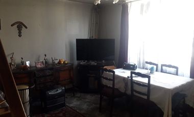 CASA SOLIDA 2 PISOS AMPLIO TERRENO