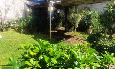 CASA SOLIDA 2 PISOS AMPLIO TERRENO