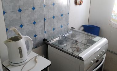 CASA AISLADA ILUMINADA 2 PISOS