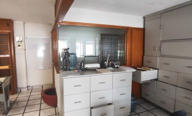 Se vende oficina de 76 m2 , en Boulevard Benito Juarez, Col. Centro en Cuernavaca, Mor.