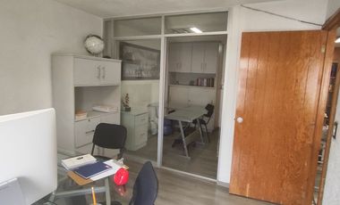 Se vende oficina de 76 m2 , en Boulevard Benito Juarez, Col. Centro en Cuernavaca, Mor.