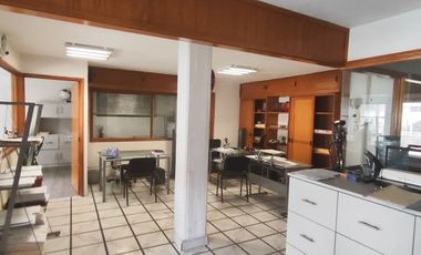 Se vende oficina de 76 m2 , en Boulevard Benito Juarez, Col. Centro en Cuernavaca, Mor.