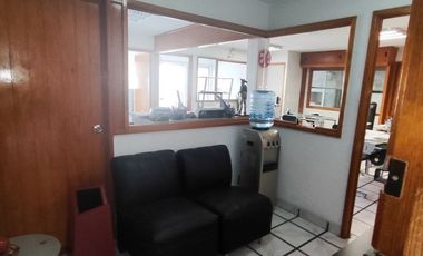 Se vende oficina de 76 m2 , en Boulevard Benito Juarez, Col. Centro en Cuernavaca, Mor.