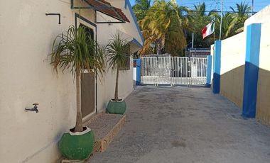 Disfruta de esta Casa en venta con vista a la laguna, flamingos y cerca de la playa  en Chabihau, Yucatan