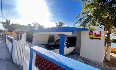 Disfruta de esta Casa en venta con vista a la laguna, flamingos y cerca de la playa  en Chabihau, Yucatan