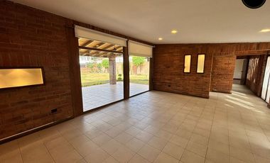 Casa de venta en Jardines del Rio - Ciudadela de los Ingenieros – código:22069