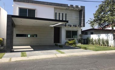 Casa en venta en Lomas de Cocoyoc, Atlatlahucan, Morelos