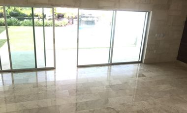 Casa en venta en Lomas de Cocoyoc, Atlatlahucan, Morelos