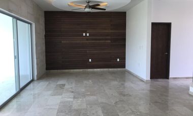 Casa en venta en Lomas de Cocoyoc, Atlatlahucan, Morelos