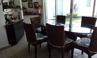 Casa en venta en Lomas de Cocoyoc, Atlatlahucan, Morelos