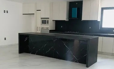 Casa en venta en Lomas de Cocoyoc, Atlatlahucan, Morelos