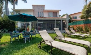 Casa en venta en Lomas de Cocoyoc, Atlatlahucan, Morelos