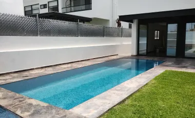 Casa en venta en Lomas de Cocoyoc, Atlatlahucan, Morelos