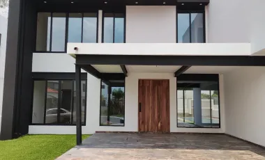 Casa en venta en Lomas de Cocoyoc, Atlatlahucan, Morelos