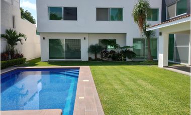 Casa en venta en Lomas de Cocoyoc, Atlatlahucan, Morelos