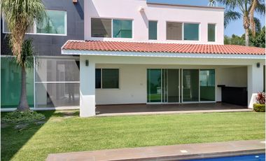 Casa en venta en Lomas de Cocoyoc, Atlatlahucan, Morelos