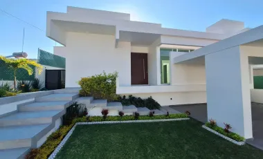 Casa en venta en Lomas de Cocoyoc, Atlatlahucan, Morelos