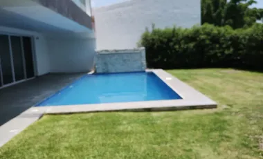 Casa en venta en Lomas de Cocoyoc, Atlatlahucan, Morelos