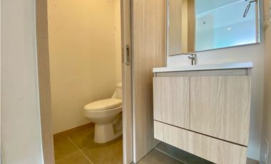 SE VENDE APARTAESTUDIO CON PERMISO AIRBNB - SECTOR AVENIDA CENTENARIO