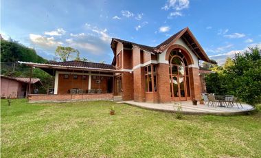 SE VENDE CASA CAMPESTRE - SECTOR LOS ABEDULES CIRCASIA