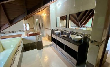 SE VENDE CASA CAMPESTRE - SECTOR LOS ABEDULES CIRCASIA