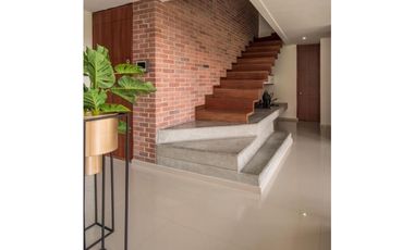 Duplex Amoblado poblado con vista cerca cc Tesoro