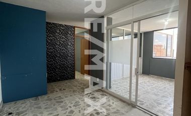 EDIFICIO DE OFICINAS Y LOCALES COMERCIALES EN VENTA CERCA DE PLAZA PUERTA LA VICTORIA, QUERÉTARO - (3)