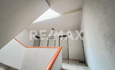 EDIFICIO DE OFICINAS Y LOCALES COMERCIALES EN VENTA CERCA DE PLAZA PUERTA LA VICTORIA, QUERÉTARO - (3)