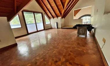 Casa finca con 5 habitaciones en marinilla