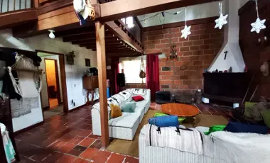 Finca agropecuaria de 6,4 ha con cultivo de aguacate en venta