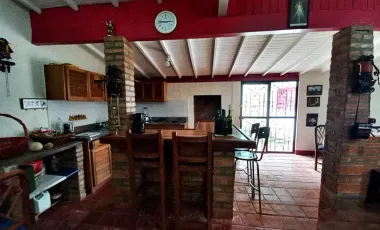 Finca agropecuaria de 6,4 ha con cultivo de aguacate en venta