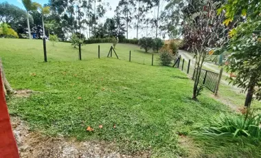 Finca en marinilla de 12.000m2 con 207m2 construidos