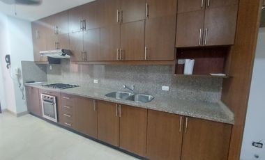 Venta de departamento en km 3.5 vía a Samborondón