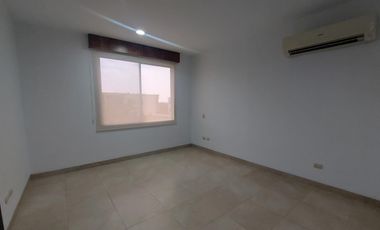 Venta de departamento en km 3.5 vía a Samborondón