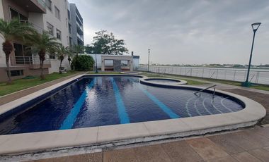 Venta de departamento en km 3.5 vía a Samborondón